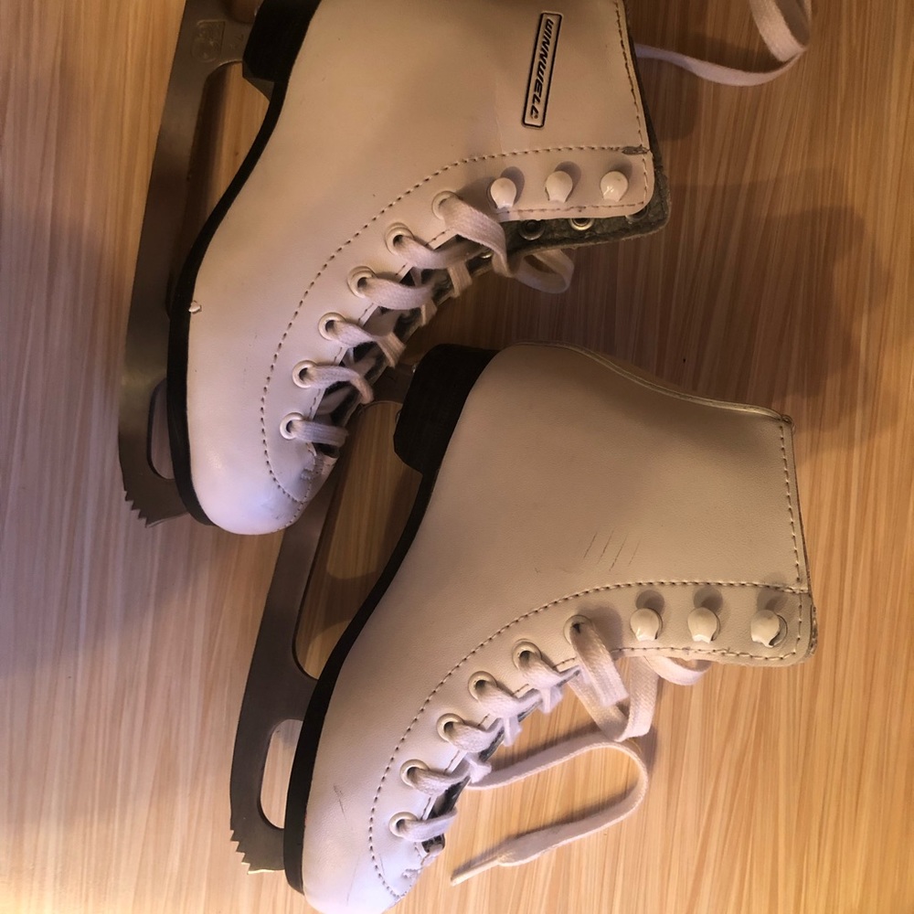 Girl skate 11